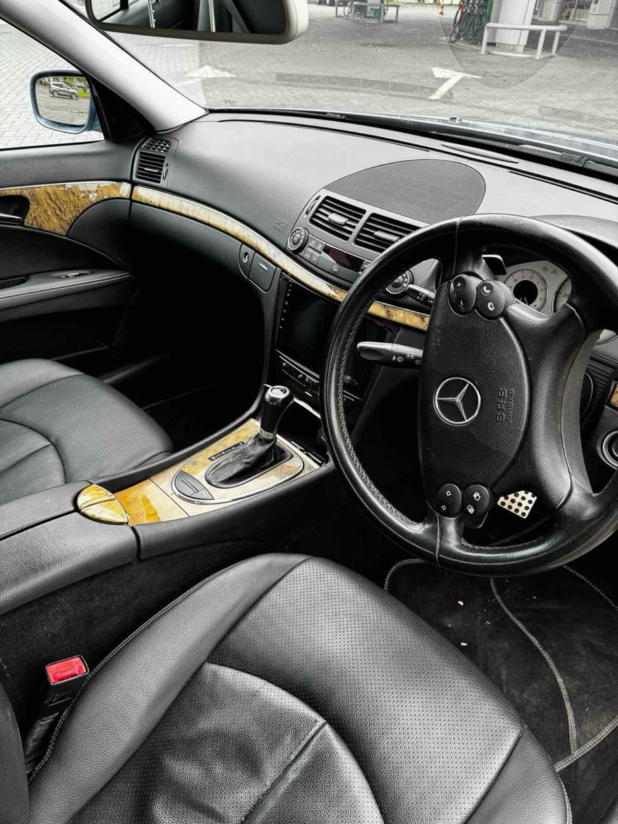 Mercedes w211 foto 4