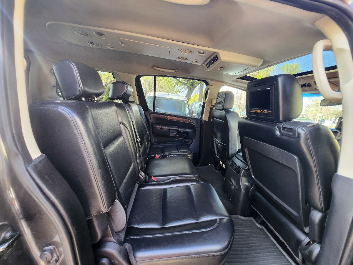 Nissan Armada фото 10
