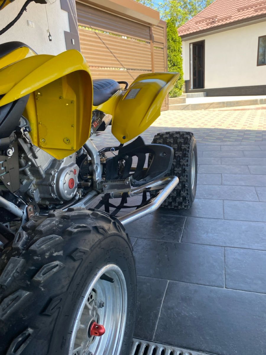 Yamaha Raptor 700R foto 2