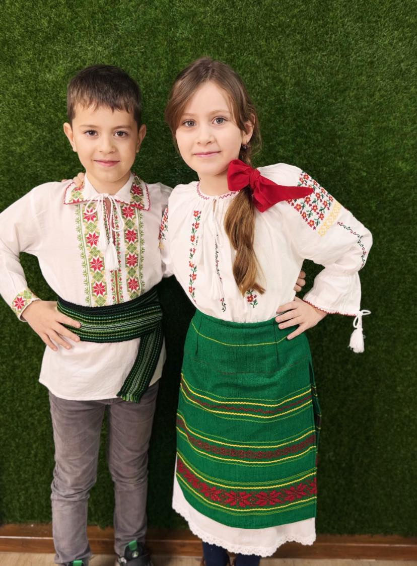 ie traditionala copii foto 0