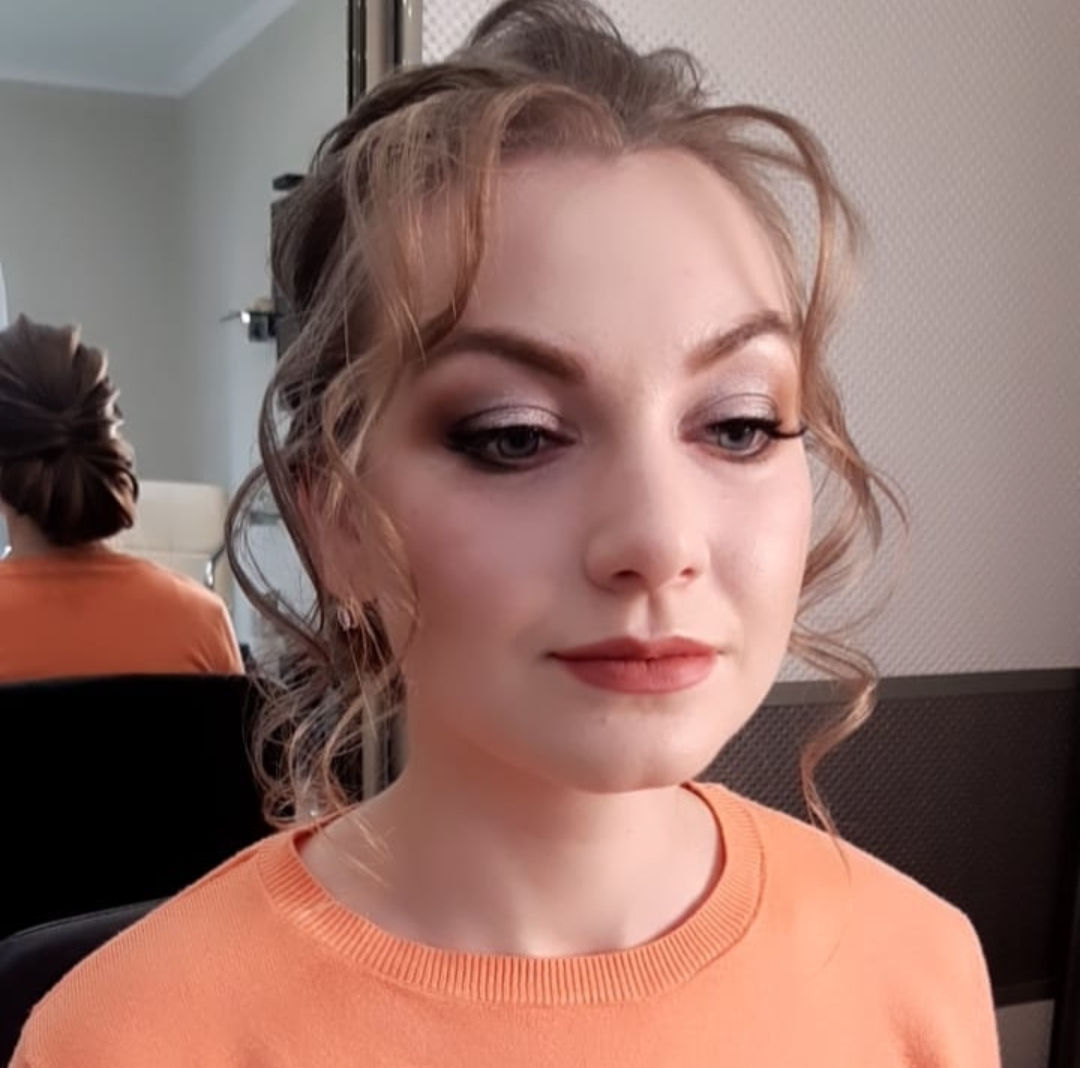 Coafuri de seara foto 0