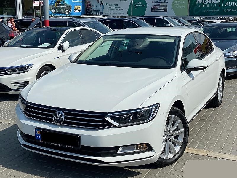 Volkswagen Passat foto 0