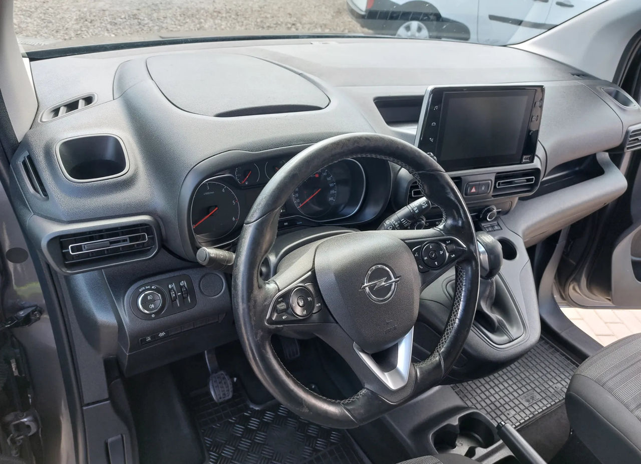Opel Combo фото 19
