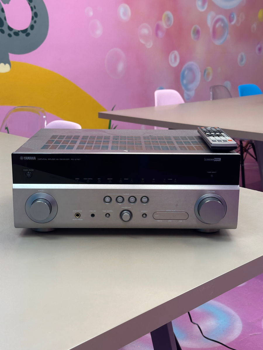 Yamaha RX-V767 Receiver