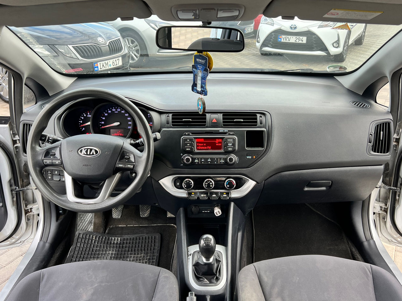 KIA Rio foto 7