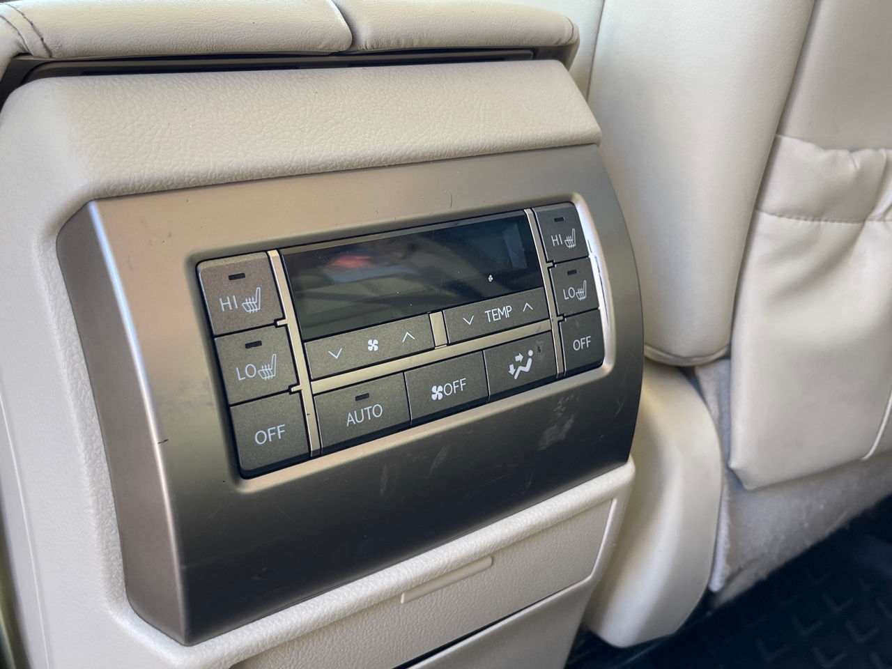 Lexus GX Series foto 15
