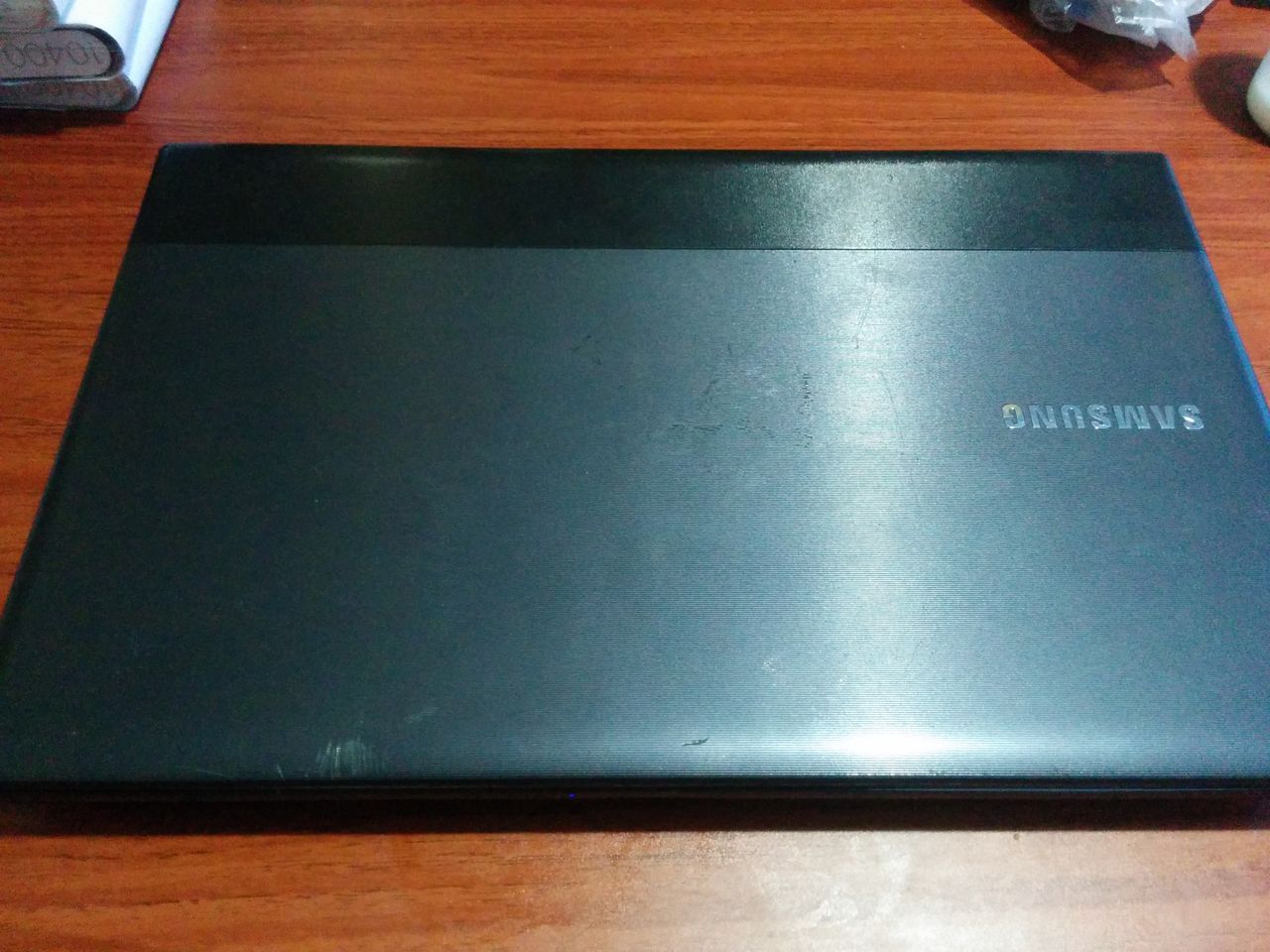 Samsung NP300e5a, i5-2500ghz,6gb ram, 1gb video. 200$ 4000 lei