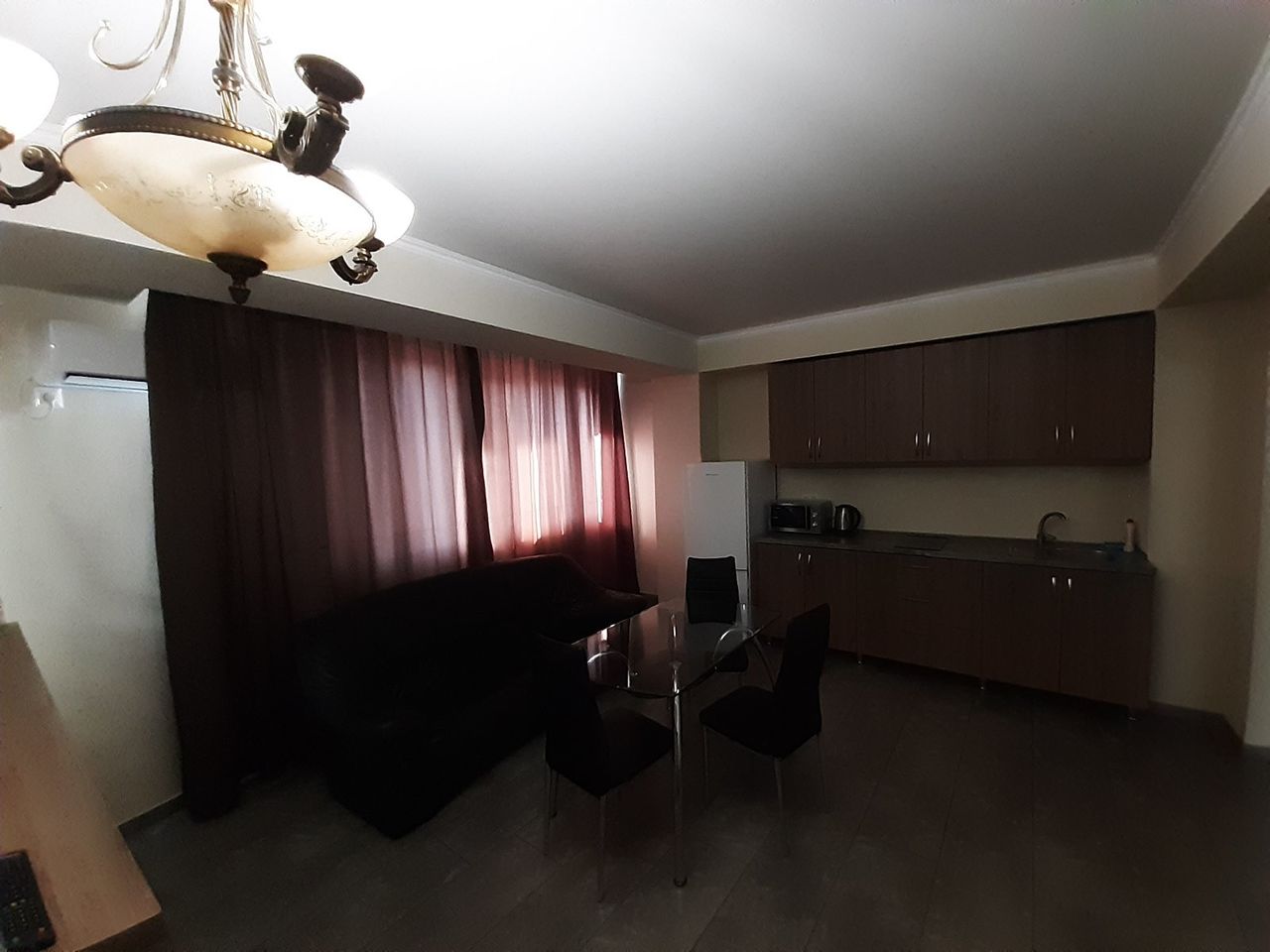 Apartament cu 2 camere, 85 m², Centru, Chișinău, Chișinău mun. foto 0