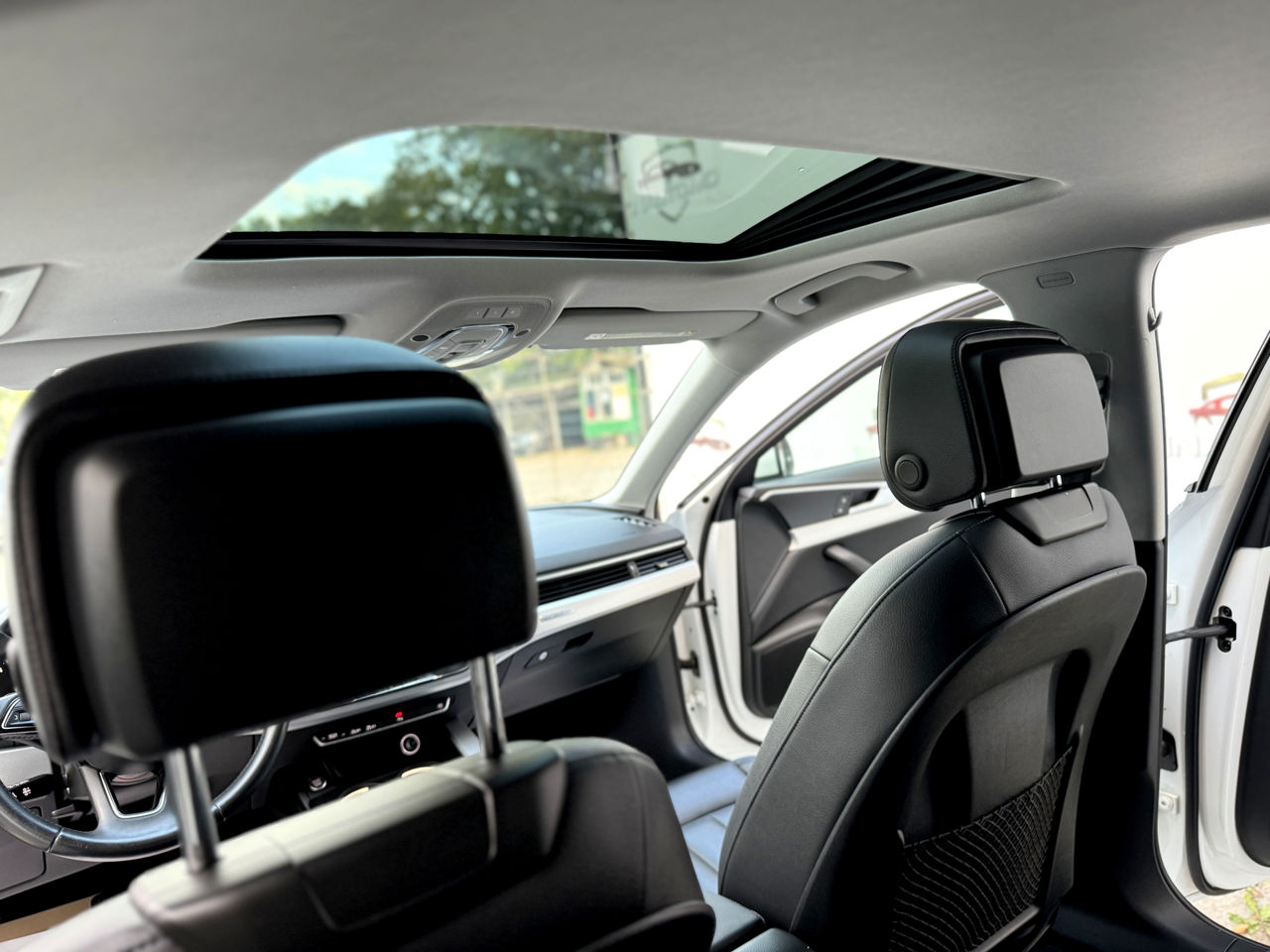 Audi A4 foto 14