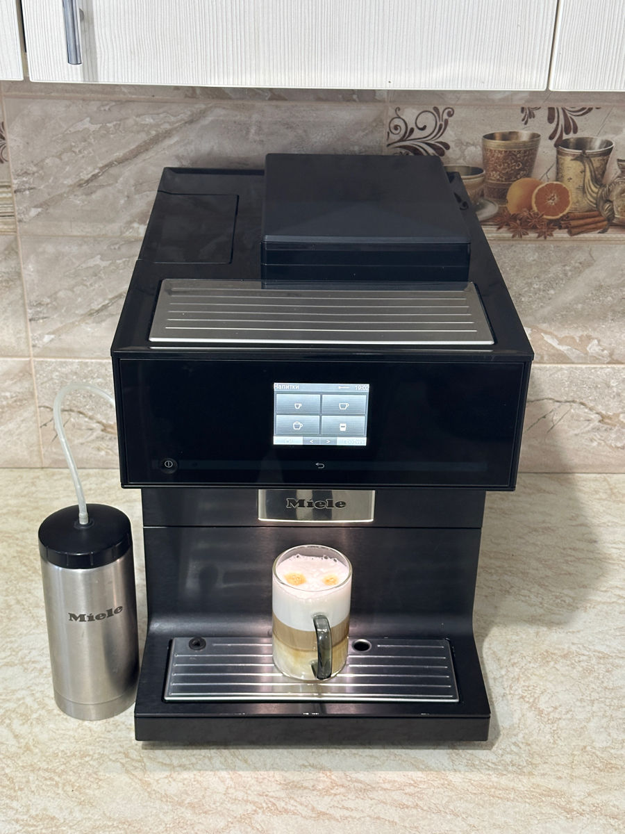 Miele CM7750 - Espressor Automat Premium foto 3