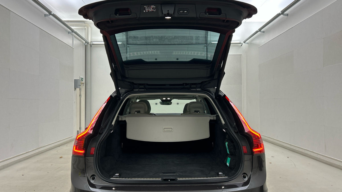 Volvo V90 Cross Country foto 12