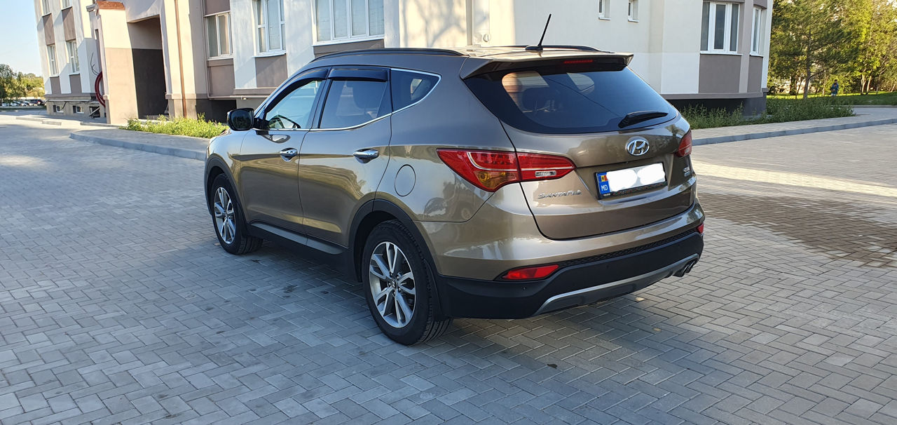 Hyundai Santa FE foto 2