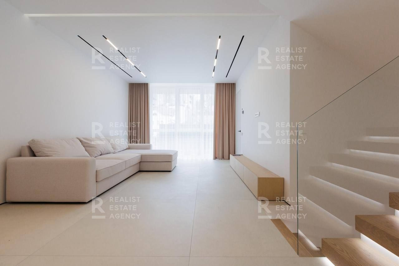 Chirie, casă, 2 nivele, str. Anton Crihan, Centru фото 3