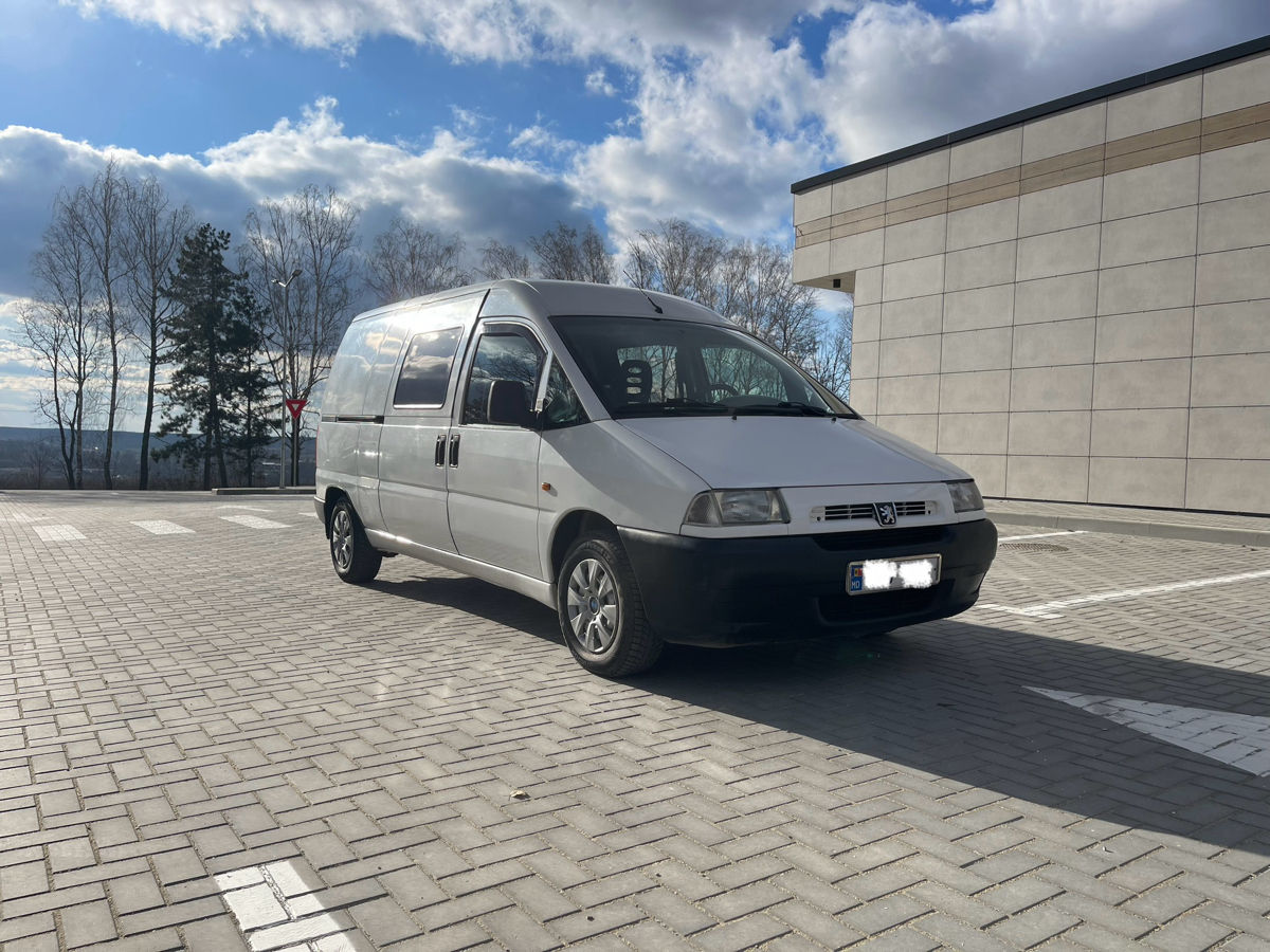 Peugeot Expert фото 2
