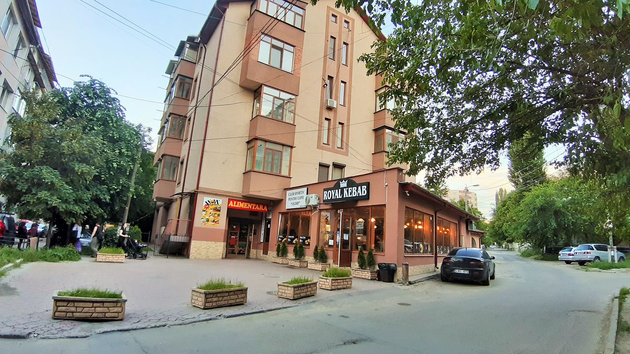 Apartament cu 4 camere, 100 m², Botanica, Chișinău foto 17