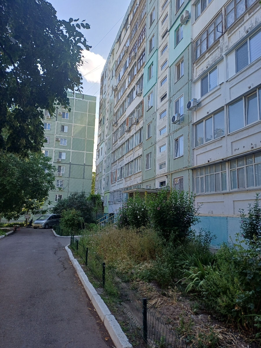 Apartament cu 3 camere, 72 m², 9 etaj