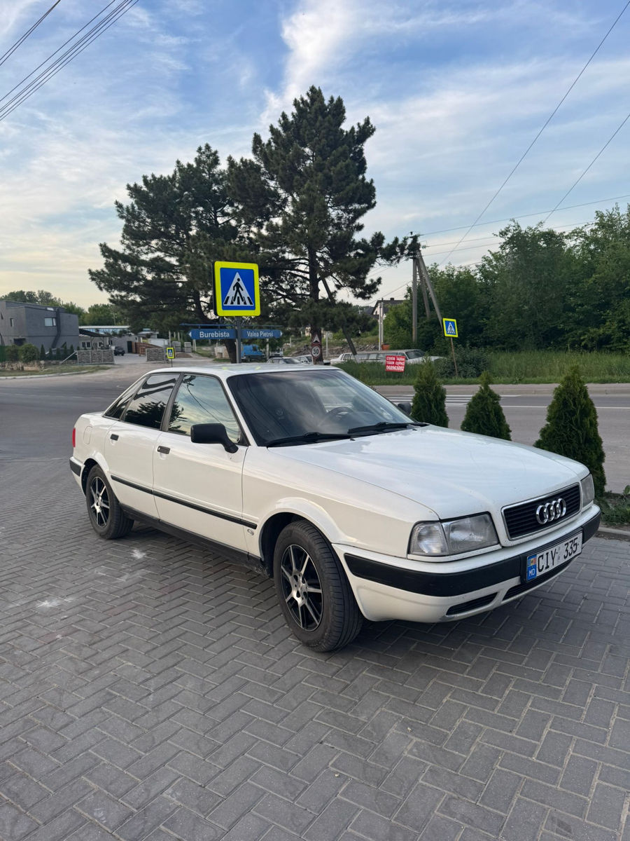 Audi 80 фото 1
