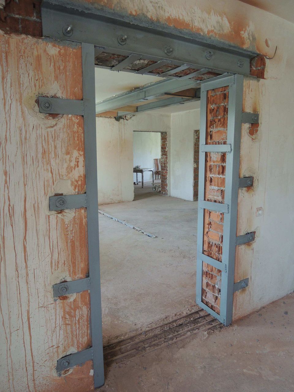 как расширить дверной проем в деревянном доме