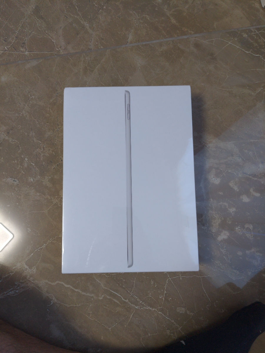 iPad 9 generație 64 GB new foto 0