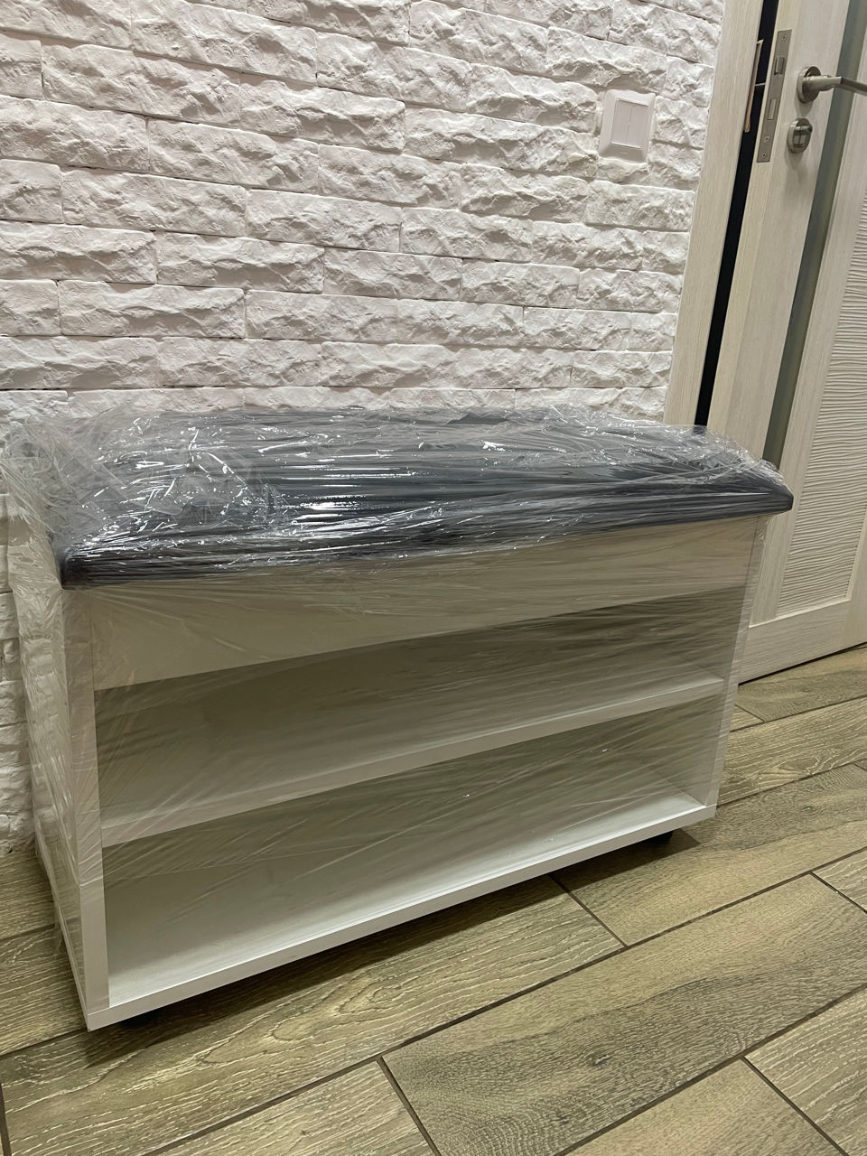 Тумбочка под обувь