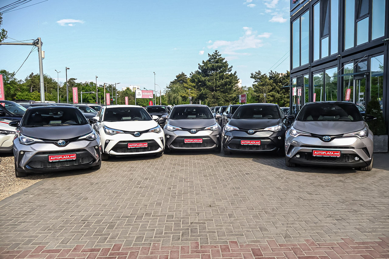 Toyota C-HR фото 3
