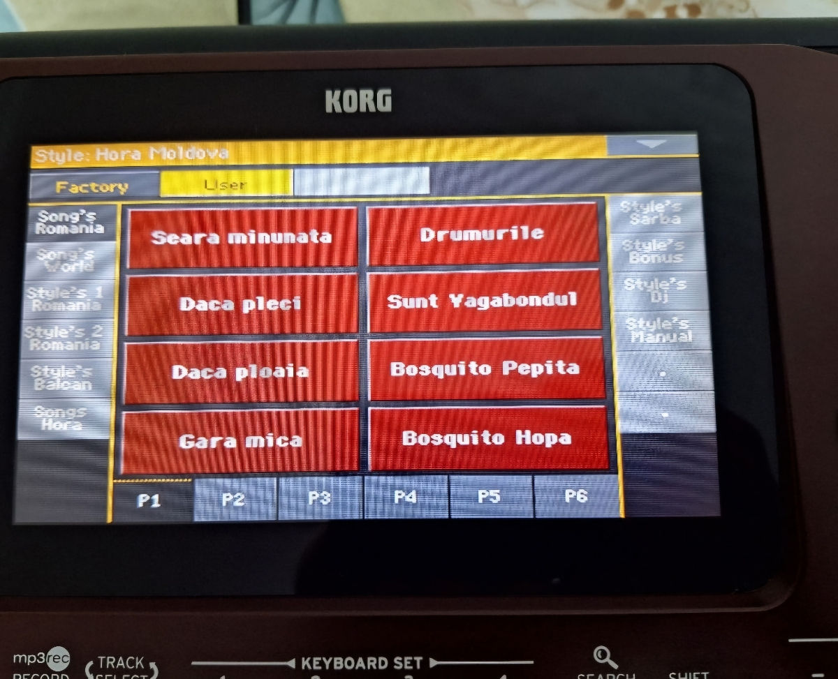De vânzare Korg PA700 foto 7