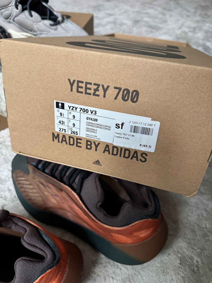 Yeezy boost 700 фото 8