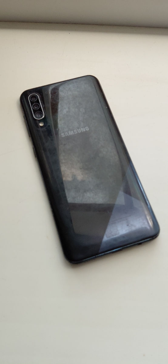 
Samsung Galaxy A30s foto 2