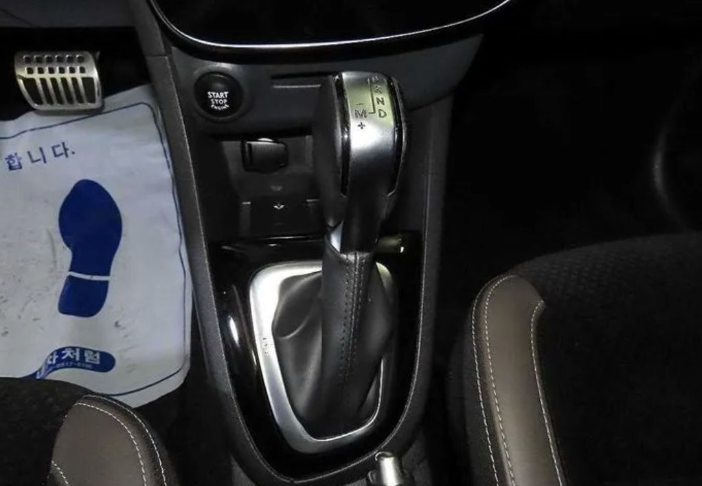Renault Clio foto 6