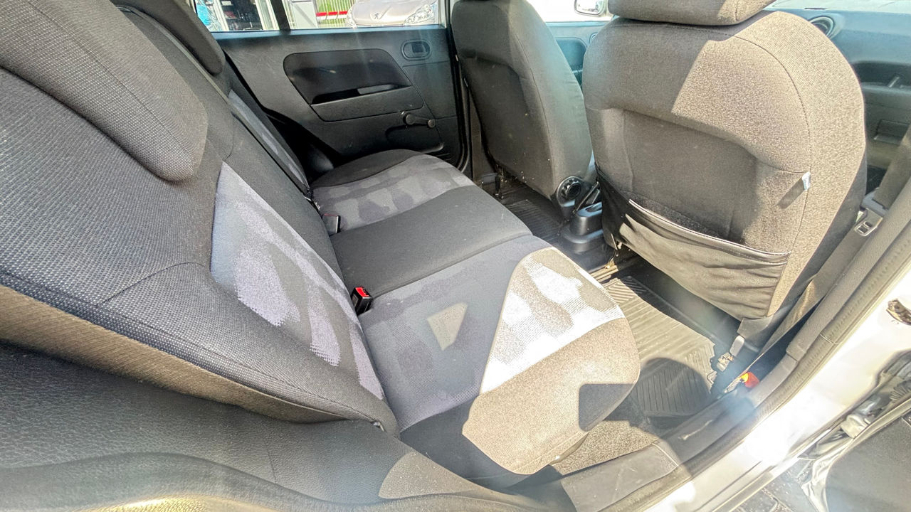 Ford Fusion фото 11