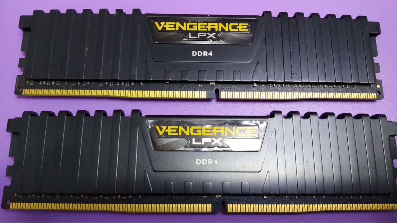 CORSAIR Vengeance LPX 8GB (2x4GB) DDR4 3000MHz