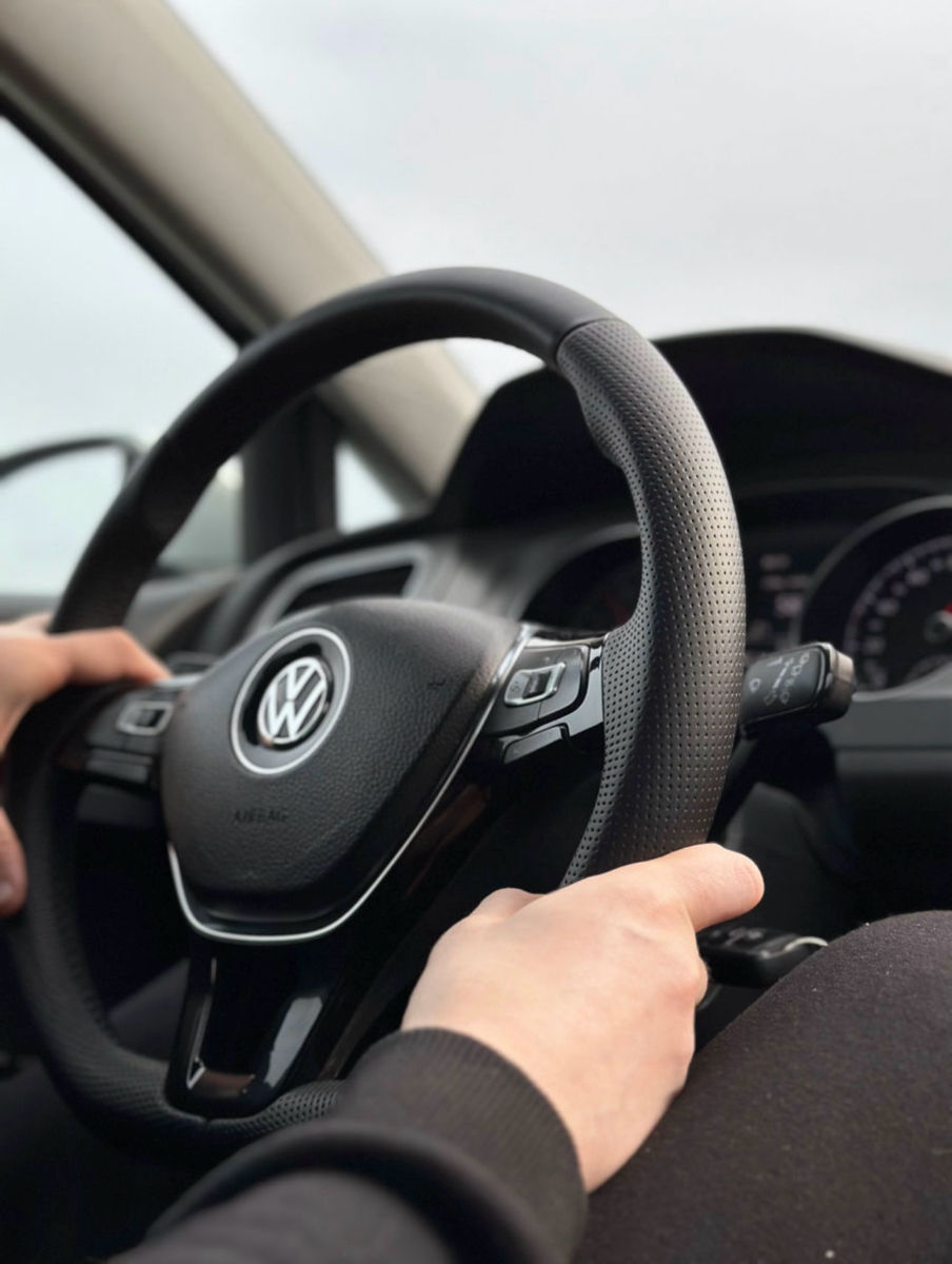 Volkswagen Golf VII. Chirie Auto Balti. Аренда машин Бельцы. foto 5