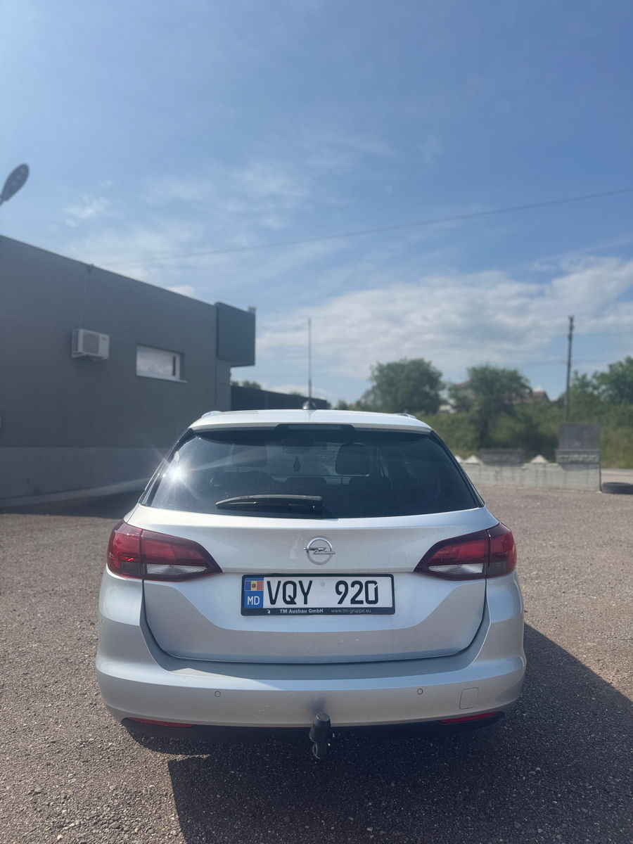 Opel Astra фото 3