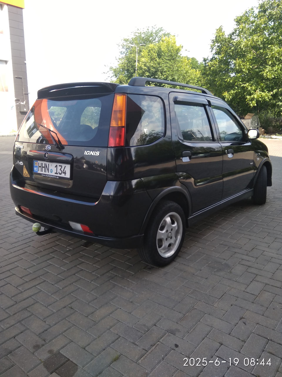 Suzuki Ignis фото 1