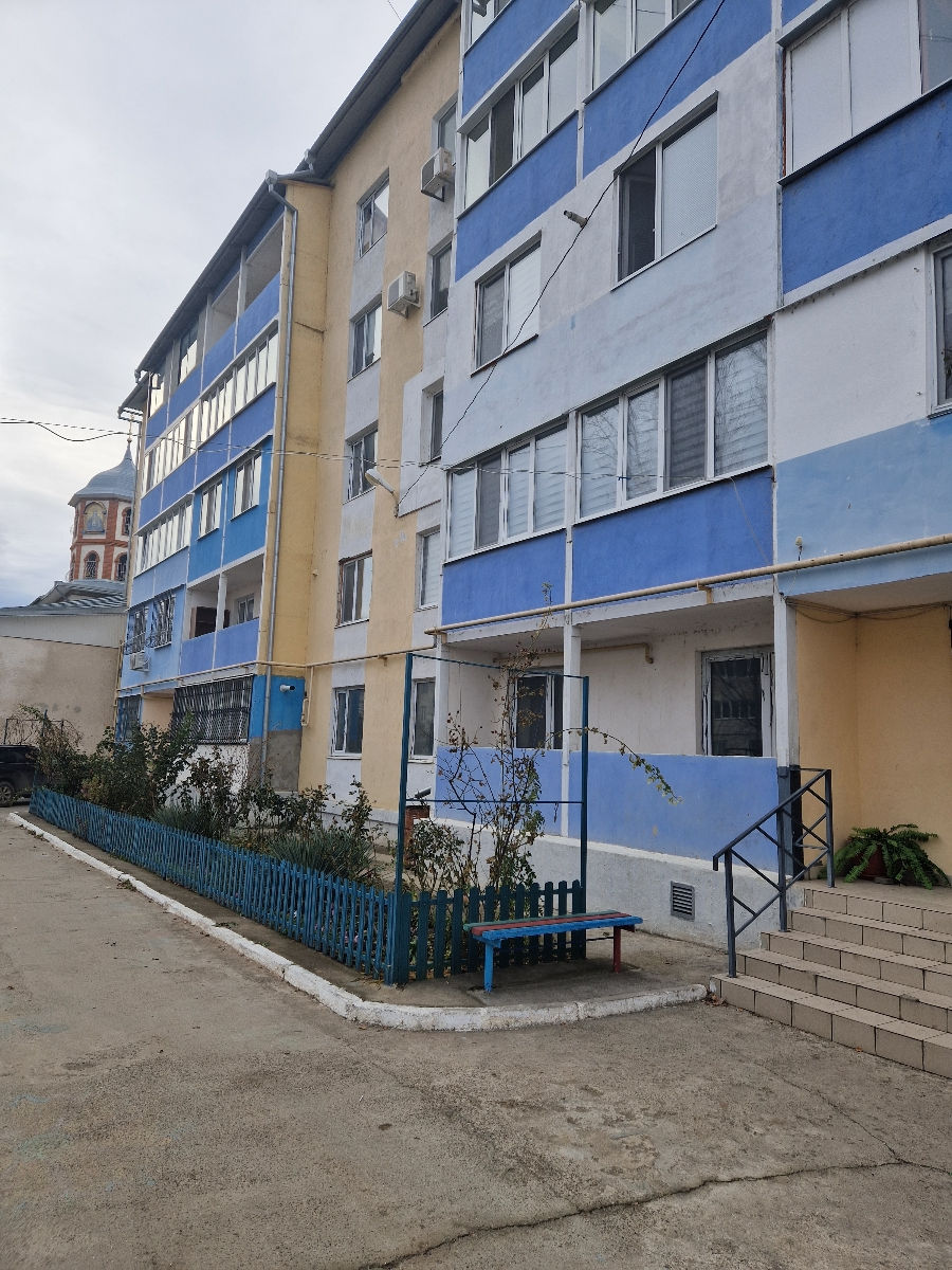 1-комнатная квартира, 42 м², Шёлковый, Бендеры фото 0