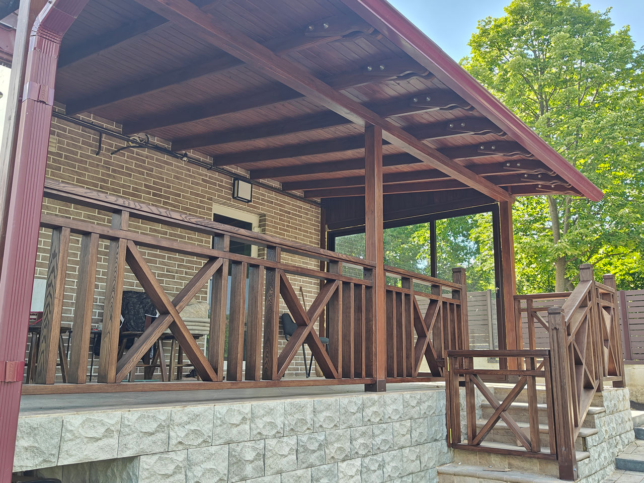 Balustrade din lemn  p/u terase, balcoane. Ограждения из дерева для терасс и балконов. foto 1