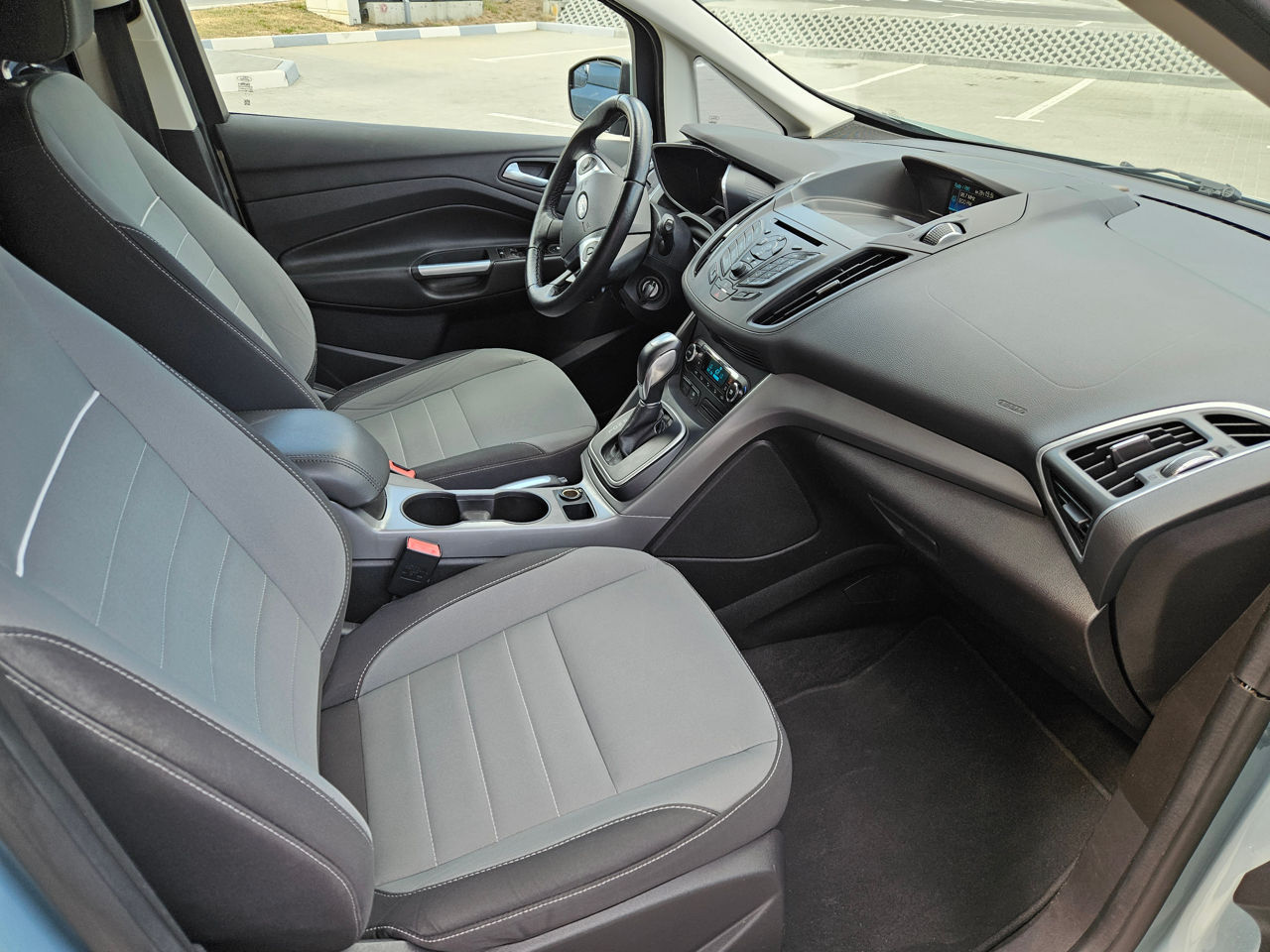 Ford C-Max foto 7