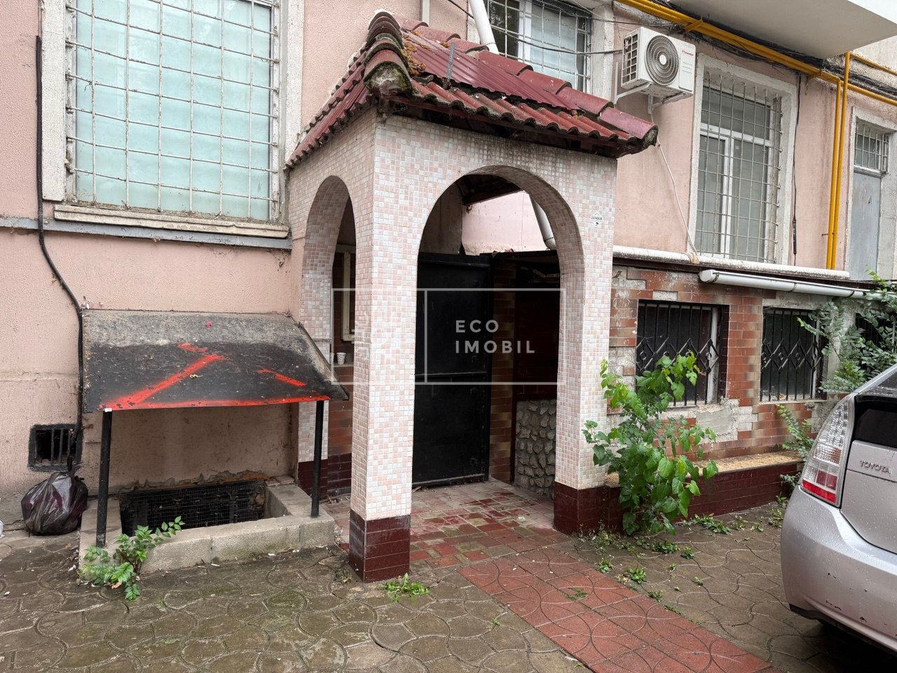 Chirie, spațiu comercial, demisol, 200 m.p., str. Sarmizegetusa, Botanica