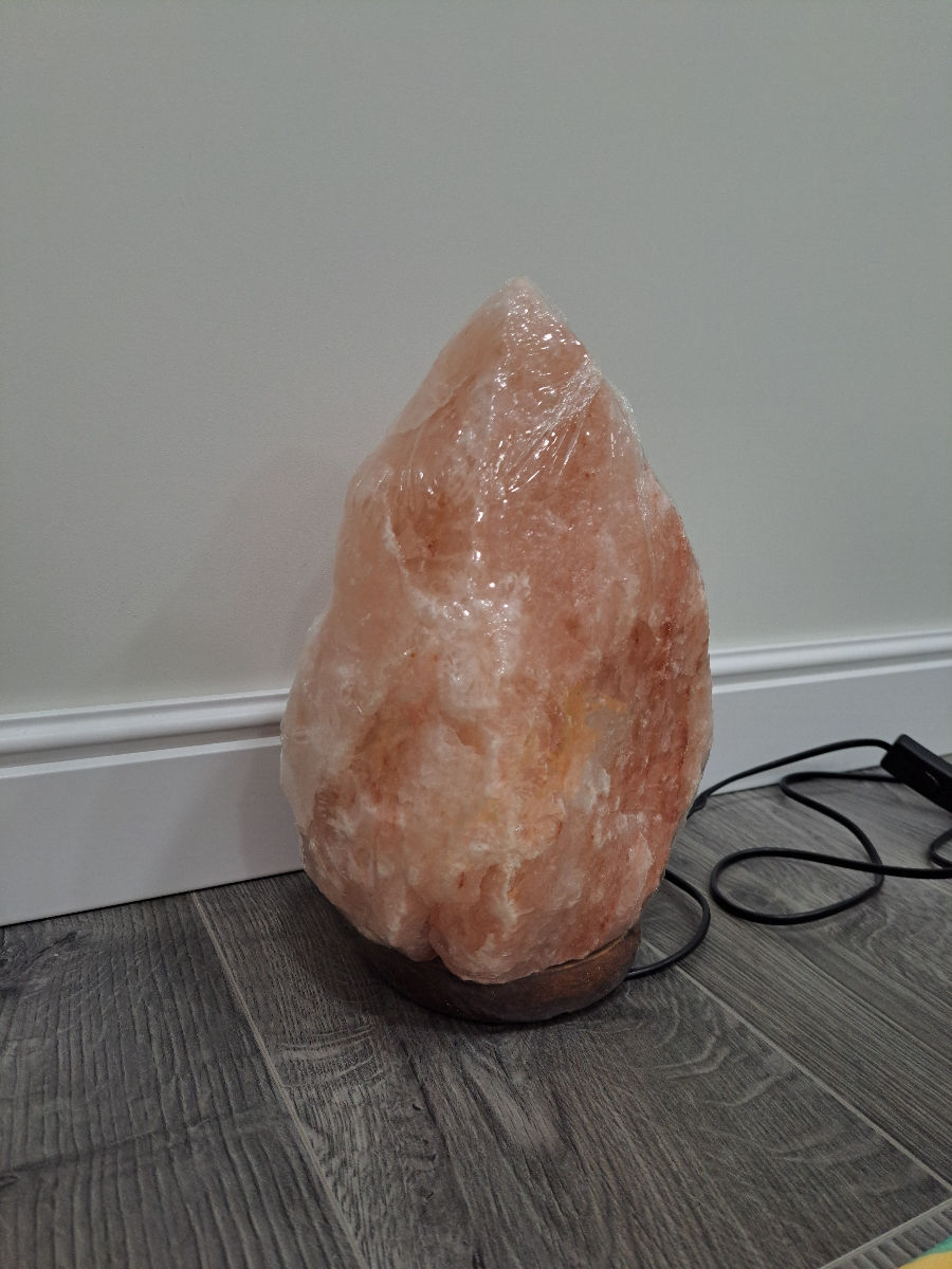Lampă de sare Himalaya foto 1