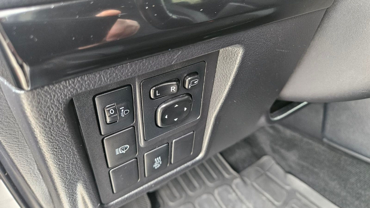 Toyota Land Cruiser Prado фото 16