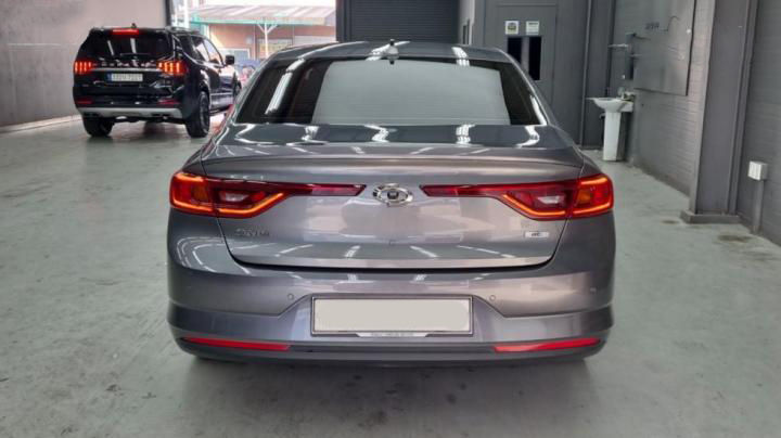 Renault Samsung SM6 foto 3