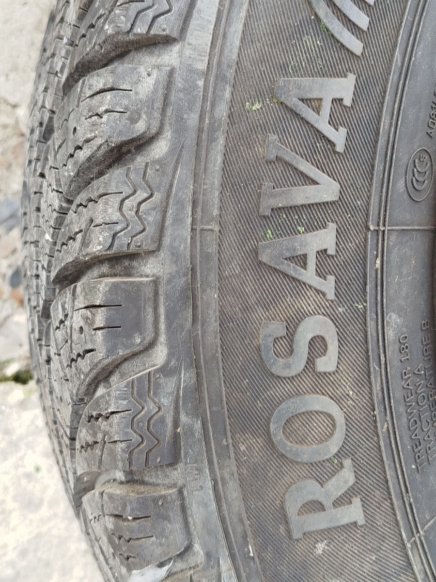 Cauciucuri cu discuri, 175,70 R14. foto 3