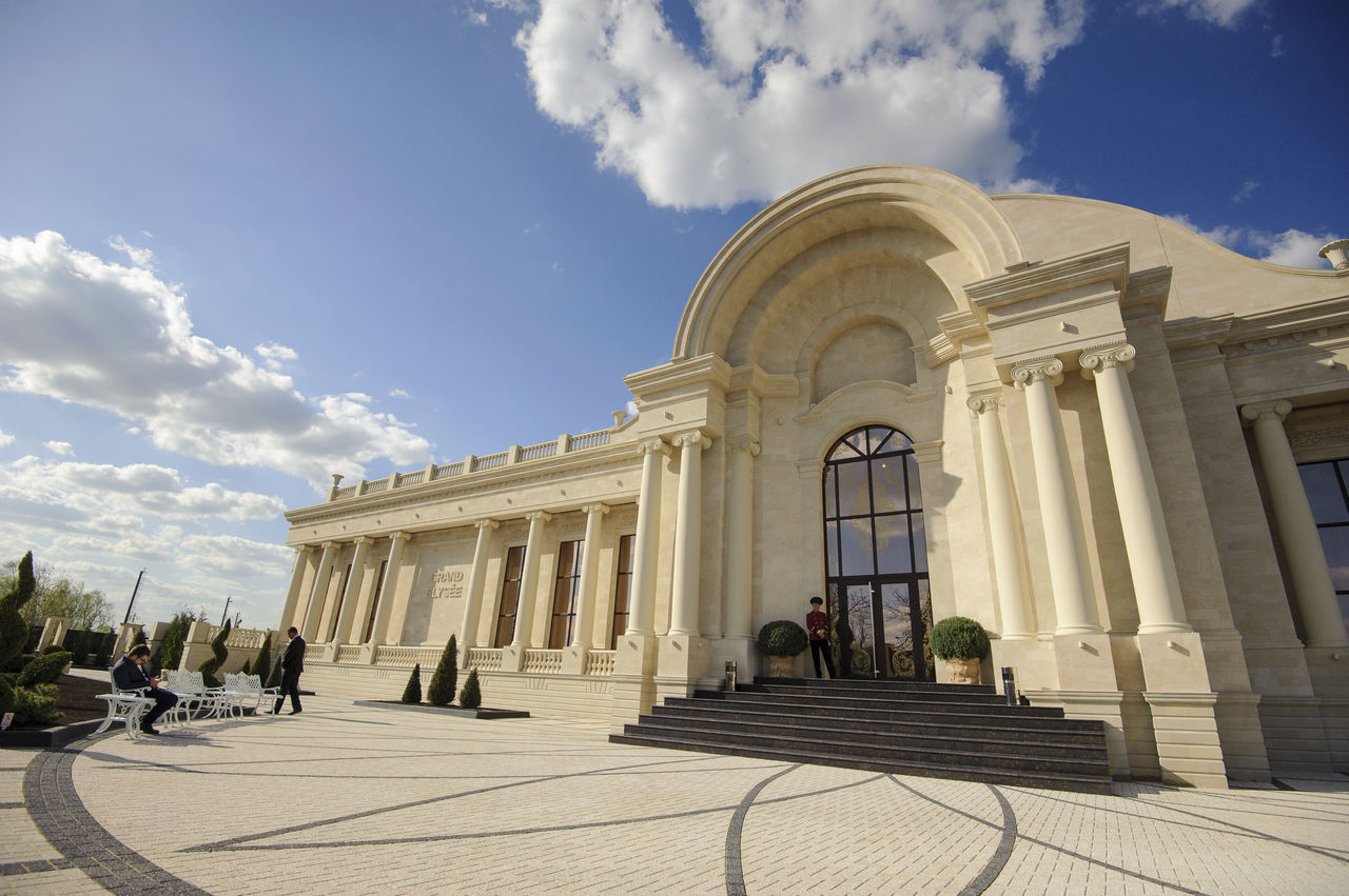 Grand Elysee Sîngera - primul Palat al Evenimentelor din Moldova !!! foto 4