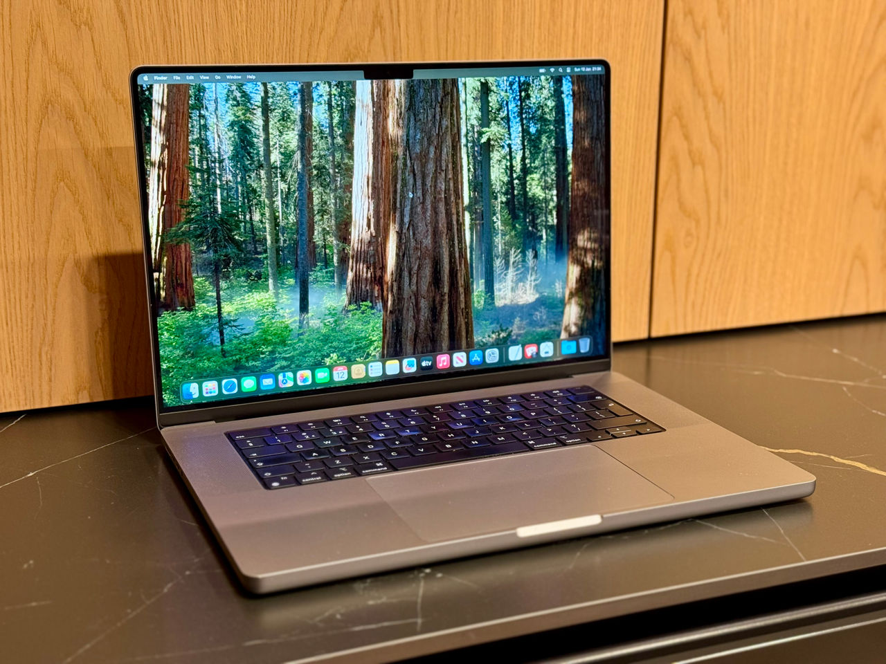 Apple MacBook Pro 16" 2021 M1 Pro 16GB 512GB SSD Space Grey / Garantie / Livrare foto 0