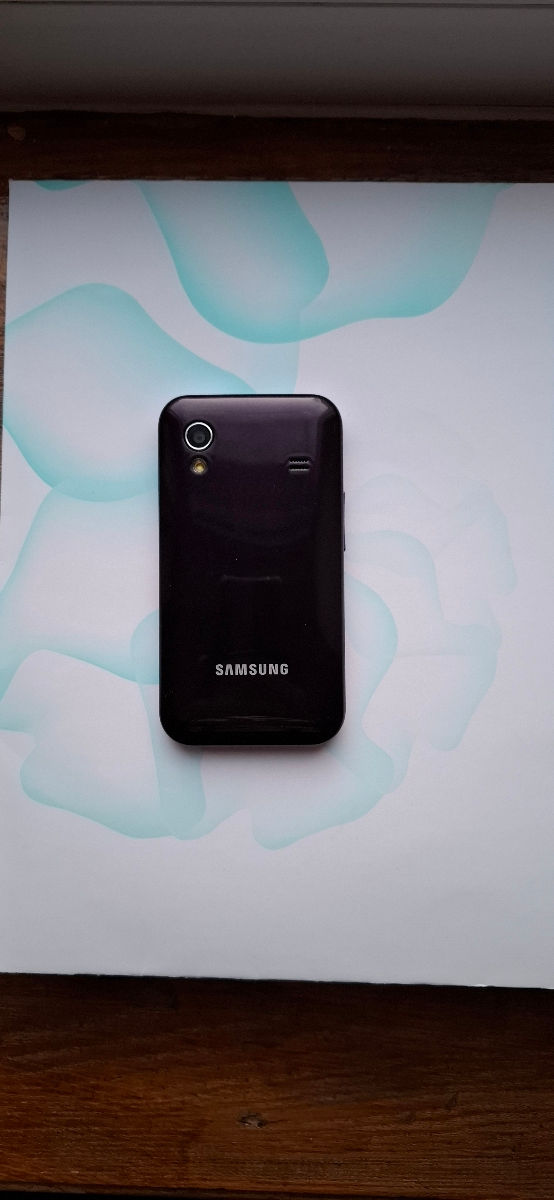 Samsung Ace foto 3
