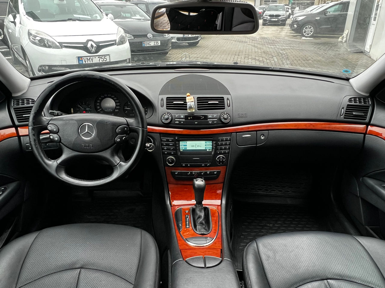 Mercedes E-Class foto 6