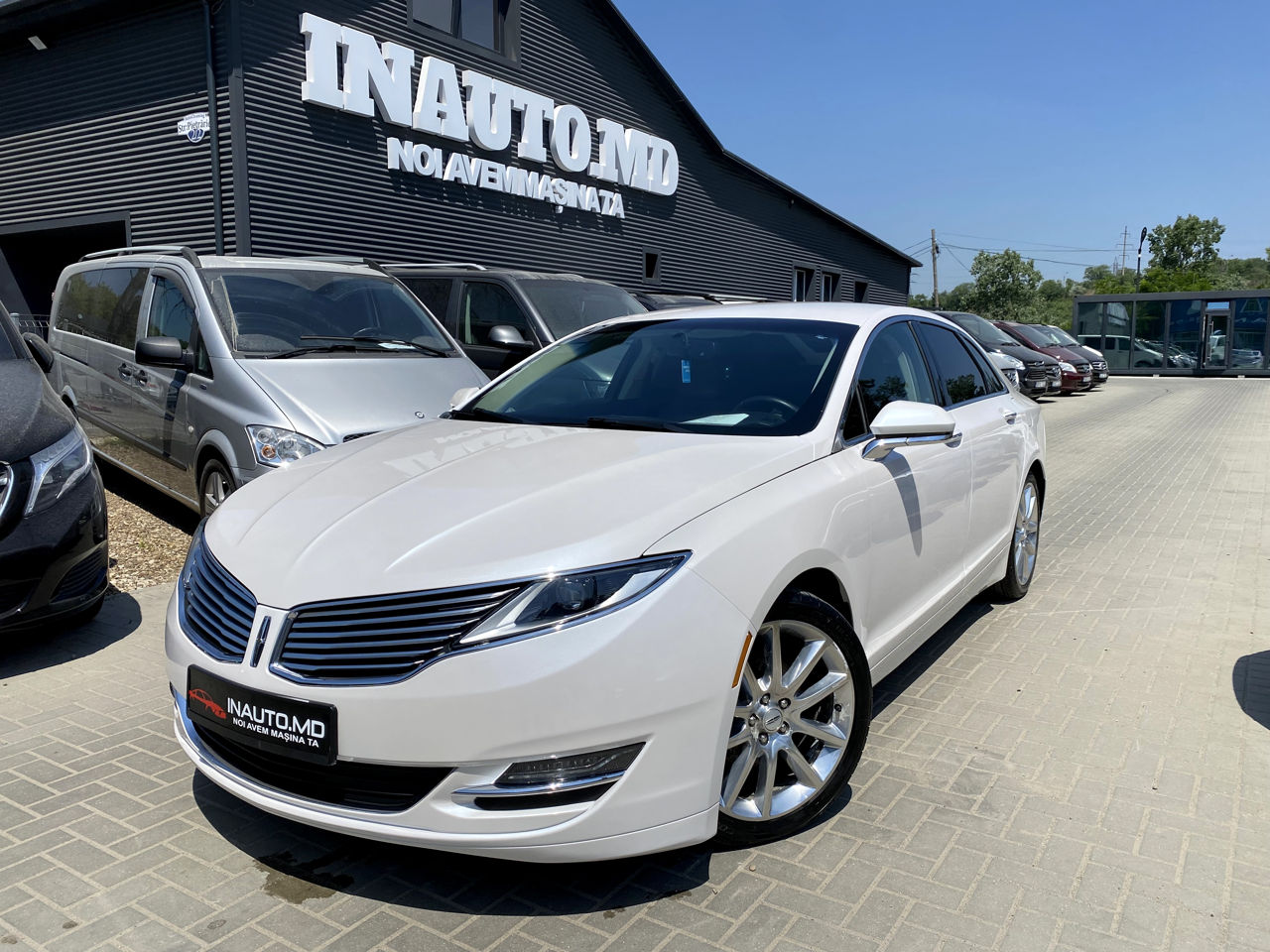 Lincoln MKZ foto 0