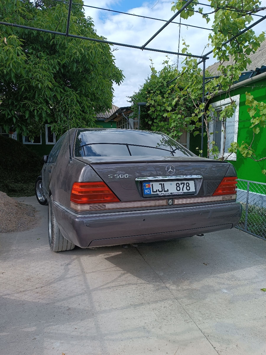 Mercedes S-Class foto 2