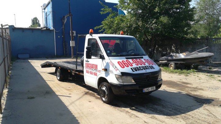 Evacuator  garantam cel mai bun pret din Chisinau si MD , 24/7 фото 5