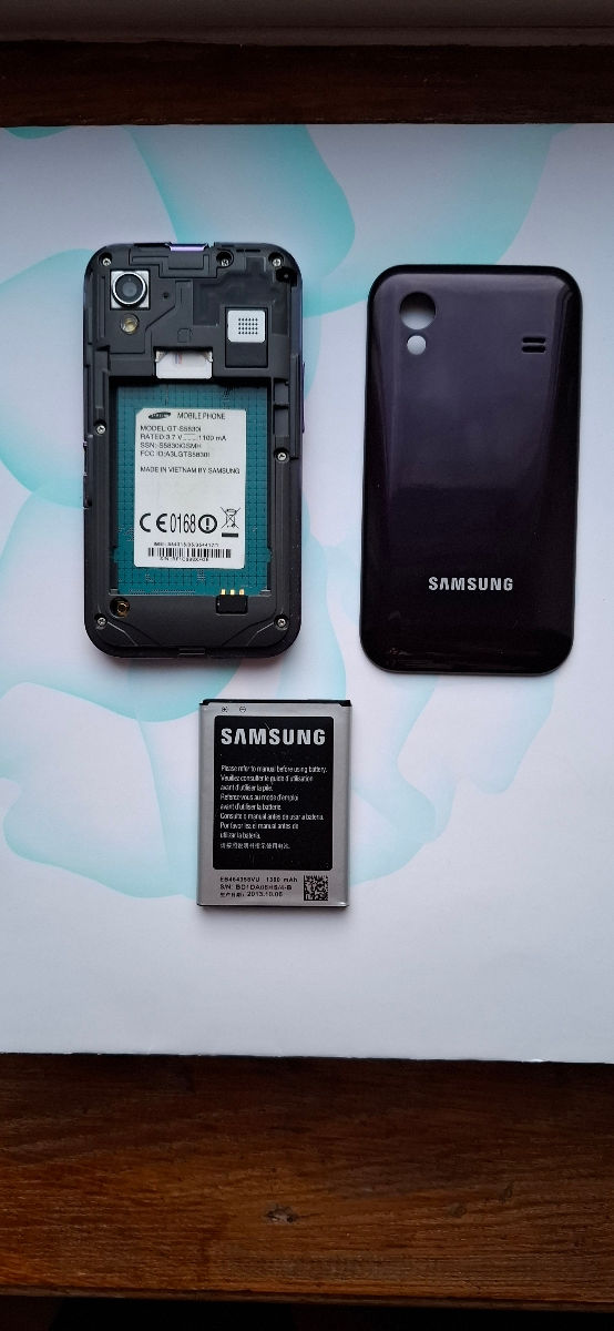 Samsung Ace foto 4